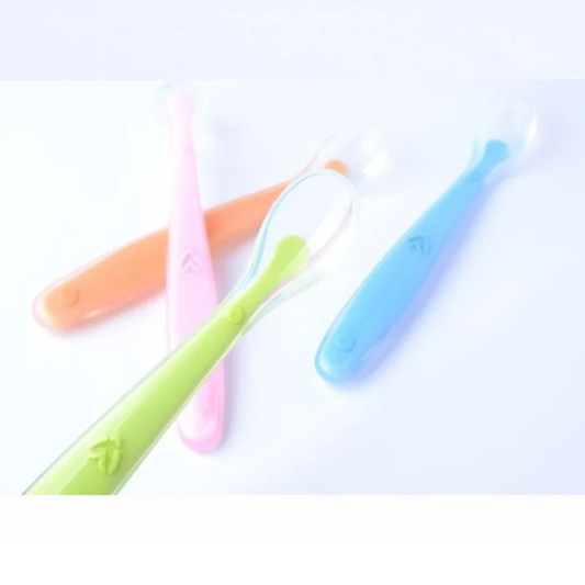 Baby Silicone Learning Spoon Set – 4 Colours, Star Pattern, Soft & BPA-Free for Ages 0–1